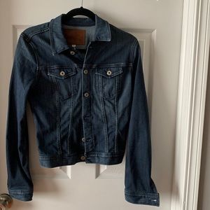 A G- Cute jean jacket. Really great condition . Sharp!